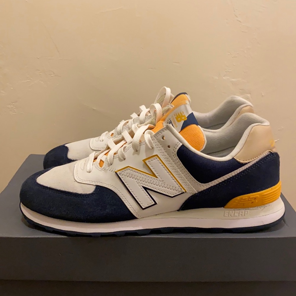 New Balance 574